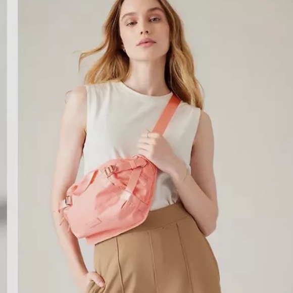 Athleta Handbags - ATHLETA Excursion Waistbag Spring Pink Fanny Pack